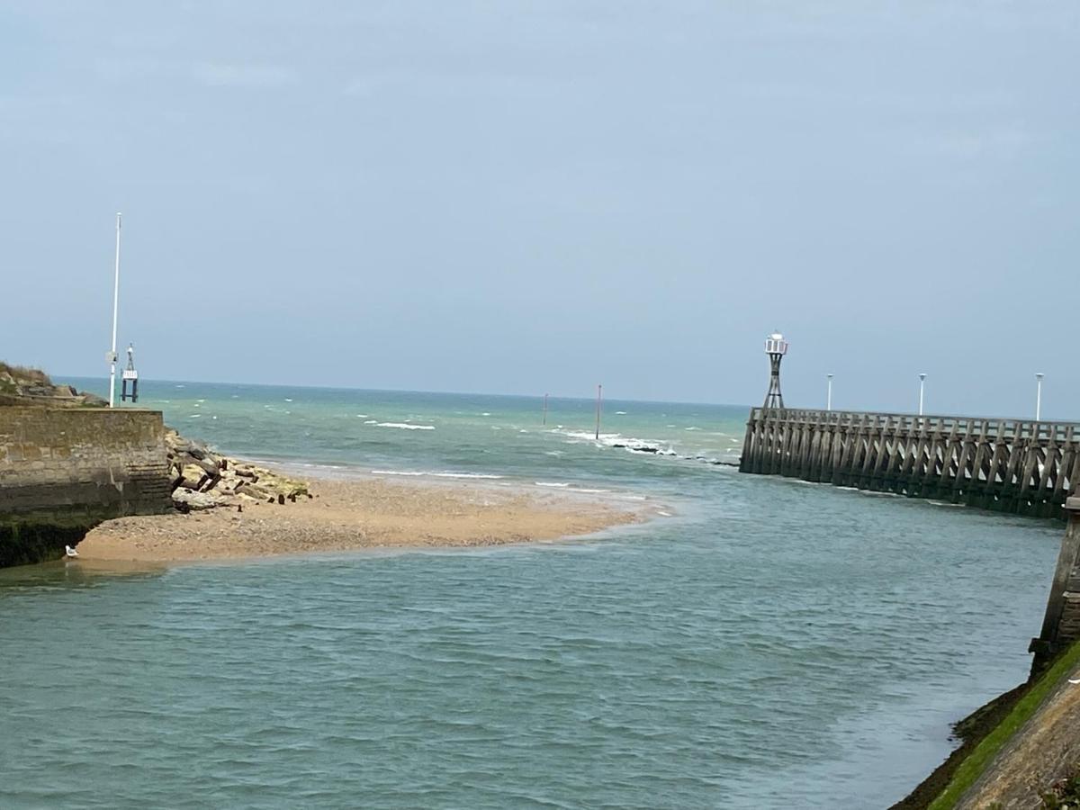 Maison Des Residences De La Mer Courseulles-sur-Mer Buitenkant foto